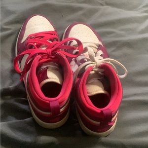 Air Jordans 1.